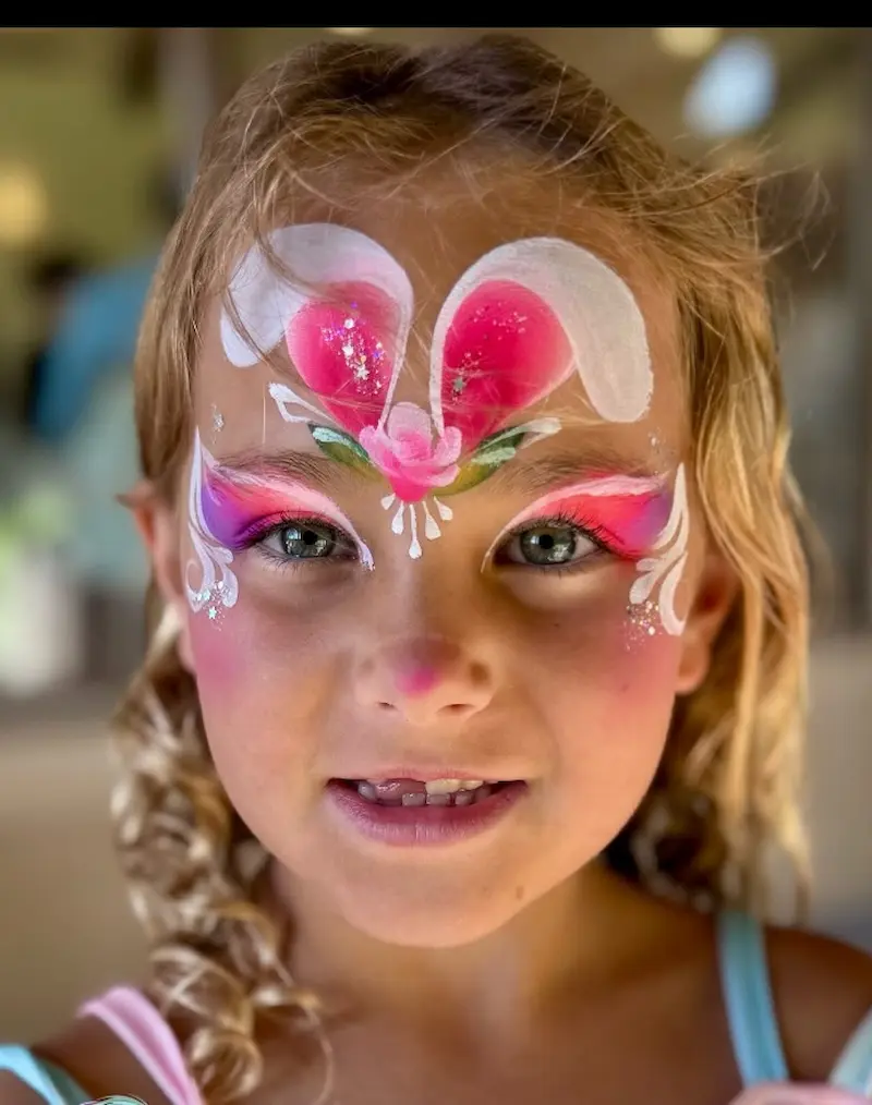 Roztomilý zajíček na obličej - velikonoční motiv